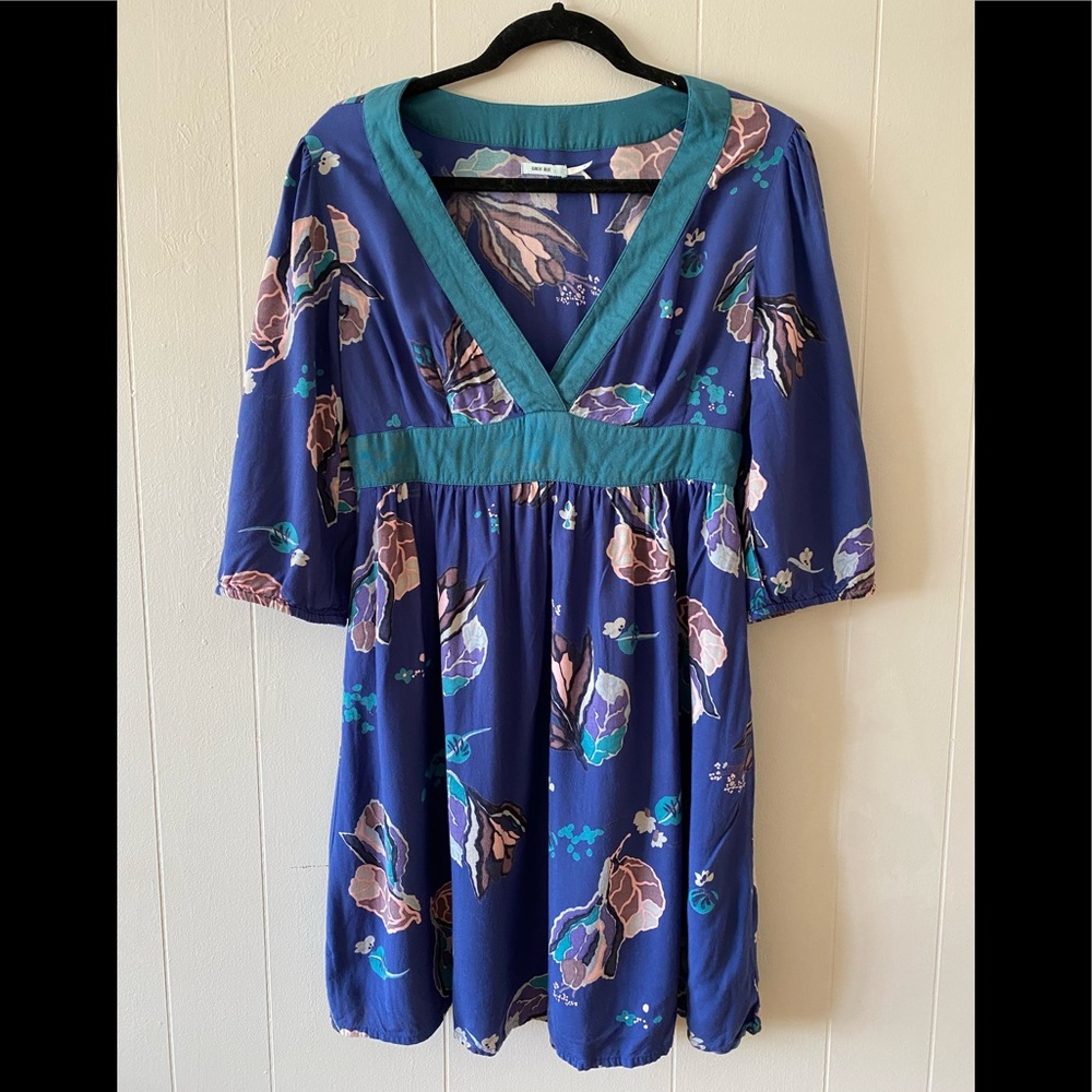 Kimchi Blue floral Dress size medium